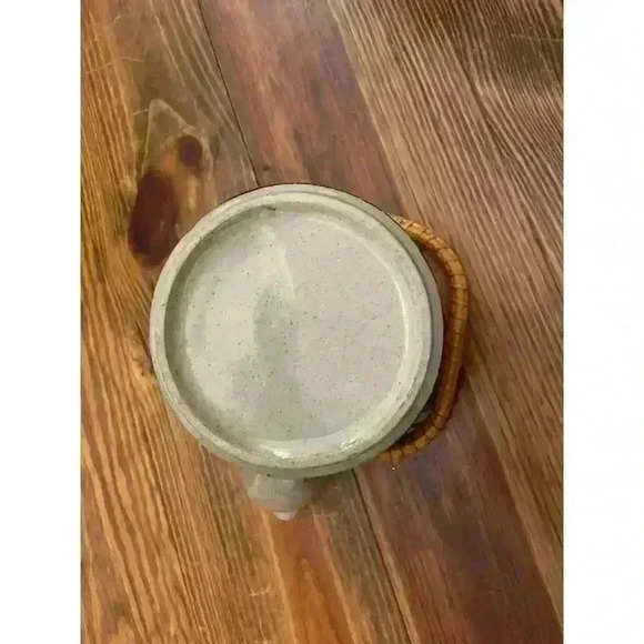 Vintage Japanese Takahashi Teapot Stoneware with Transferware Art Bamboo Handle - Picture 5 of 5